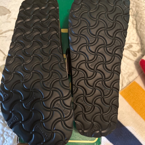 Brand new, unique Birkenstock clogs - Picture 4 of 4